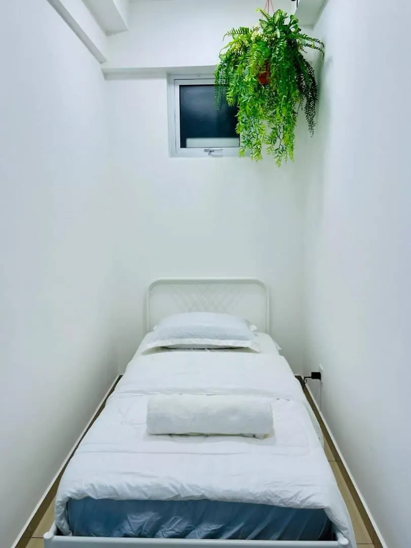 Family Fun Getaway - Infinity Pool, Ps5, Private-Cinema With Pool-View Balcony - M3 Apartment Bukit Mertajam 0*,  Malaysia