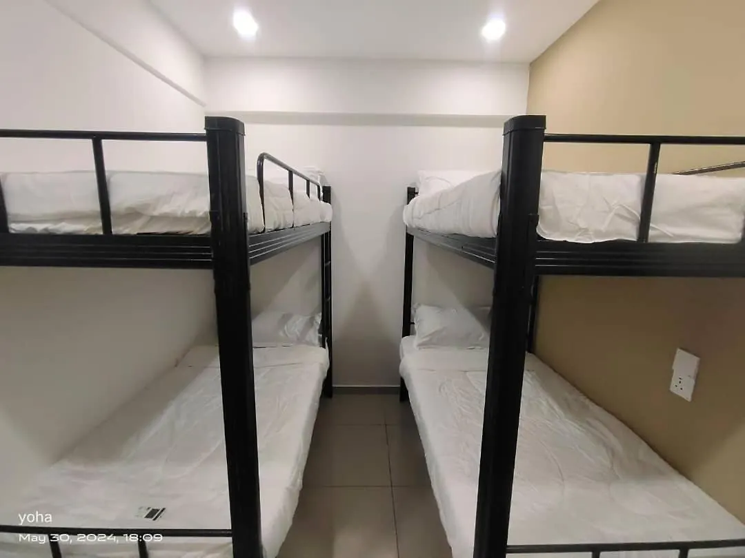 Family Fun Getaway - Infinity Pool, Ps5, Private-Cinema With Pool-View Balcony - M3 Apartment Bukit Mertajam Malaysia
